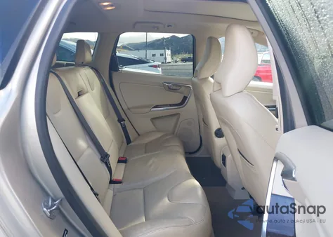 2015 Volvo Xc60 T5 Premier Plus из США, поврежденный, VIN YV426MDC1F2616691